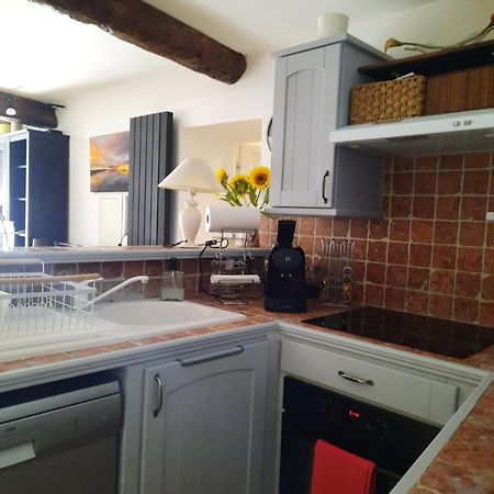 Vieille Ville 1 - Luca'S Apartment, 1 Bedroom, Max 2 Adults And 2 Kids Antibes Exterior foto