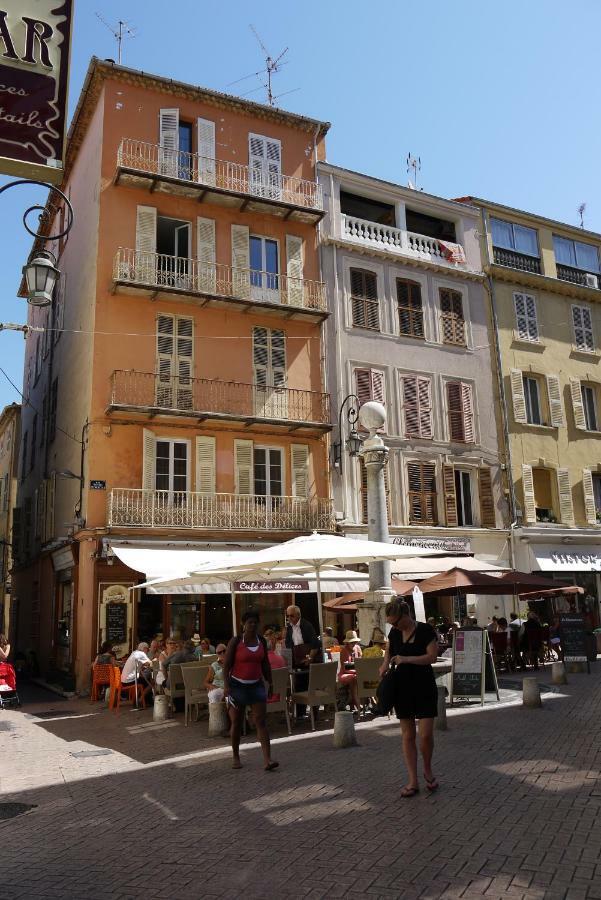 Vieille Ville 1 - Luca'S Apartment, 1 Bedroom, Max 2 Adults And 2 Kids Antibes Exterior foto